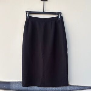 Elegant Black Women's Skirt